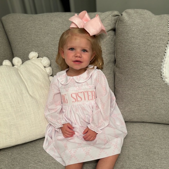 Meet your Posher, Tabitha - Picture 8 of 9